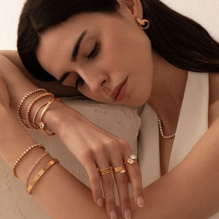 aesthetic jewellery photos